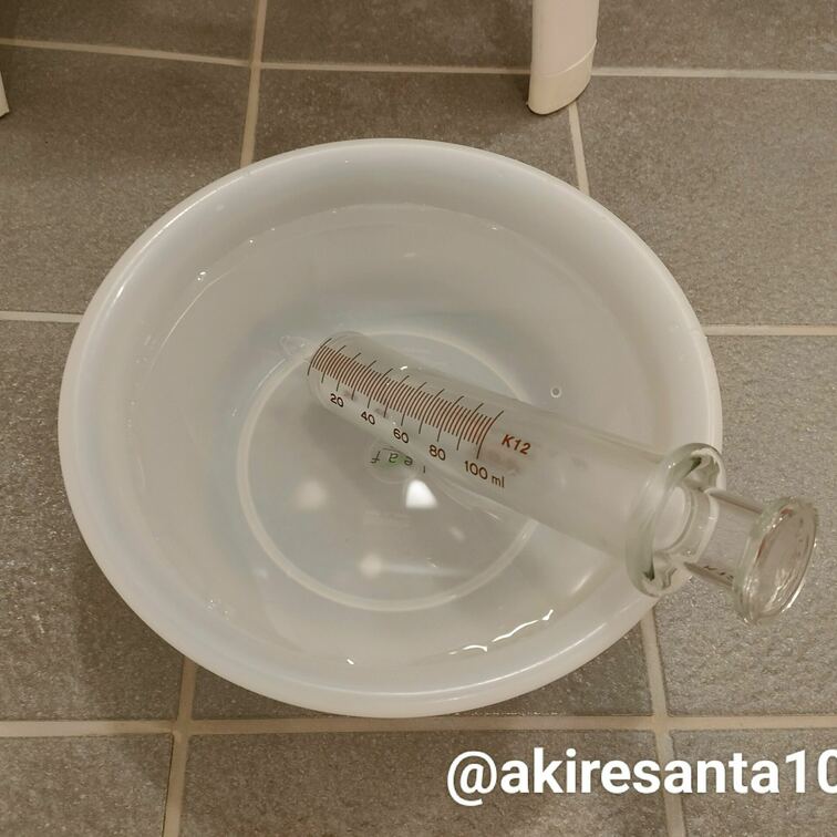 X (Twitter)で知り合ったドM露出狂熟女カフェラテさん(40代後半)のアナル開発が決定しました！アナルは初体験の