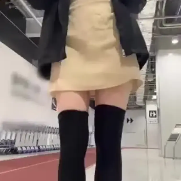 ♡♡♡♡♡♡♡♡♡♡♡ 
2025年7月
【無料プランとえちえちプラン加入者限定】
のあのパンチラ動画です！💞
