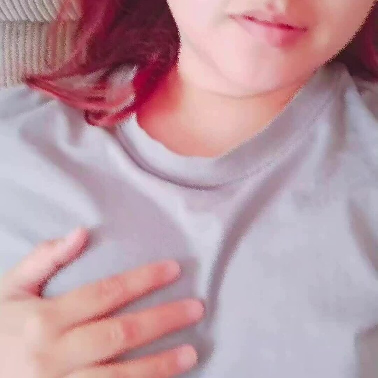 椅子に座ってオナ