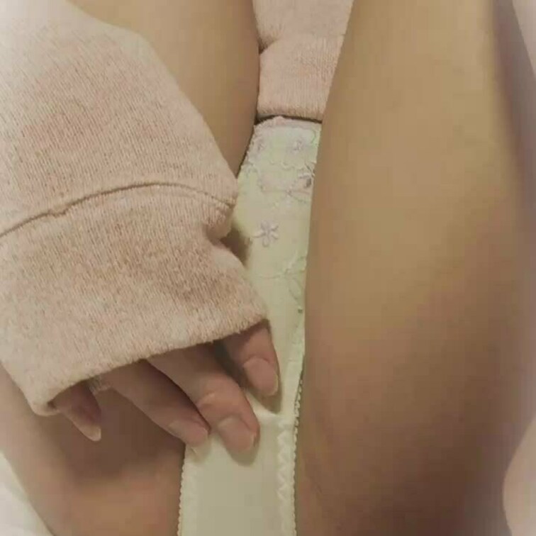 さわさわ、、、♡