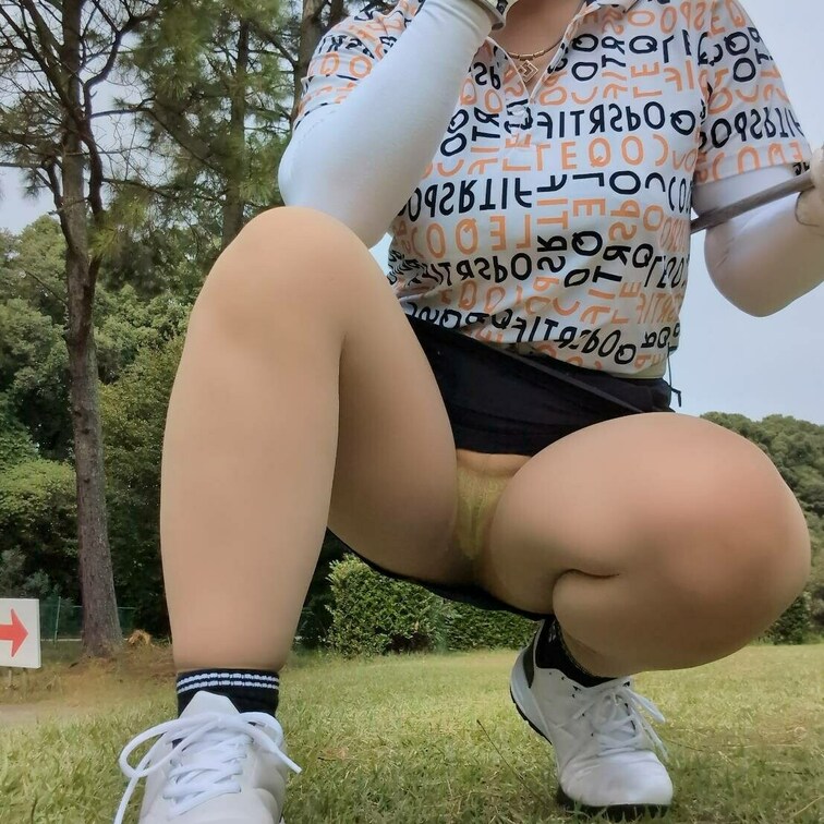 本日は、デリバリーヘルス熊本LEGEND出勤中ですが…💦
スーパー貸切14時間で✨GOLF同行💫
ゴルフ終わりにゴル
