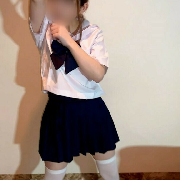 【個撮】IO代小悪魔系生意気な149cmミニマム●リ　ち●ぽハメられたら気持ち良すぎて大絶叫！「それヤバぃ！待って待って