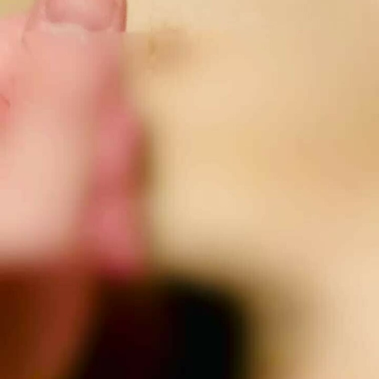 お試し動画、歳下のM男君に私の脱ぎたて下着被せて手コキ❤️
甘はSっ気あるのでMさんをイジイジしたい🥰
今後潮吹きさ