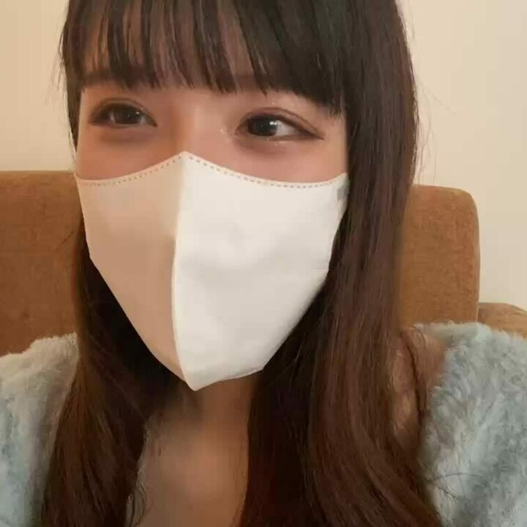【みれい 20 歳】

みれいさんのライブ配信の課金部分を【見逃し配信】できちゃいます

生配信 だと、1 回の