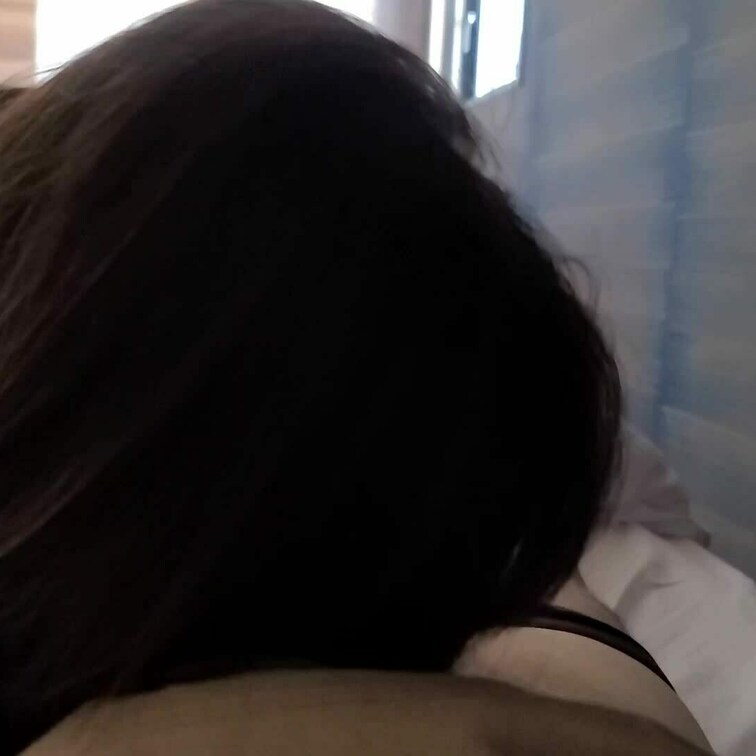40代前半の内科医師と土曜日昼下りの逢瀬。
バックで2度目の人妻禁断の中出しを終え、お掃除ふぇら後、シャワー浴びてから