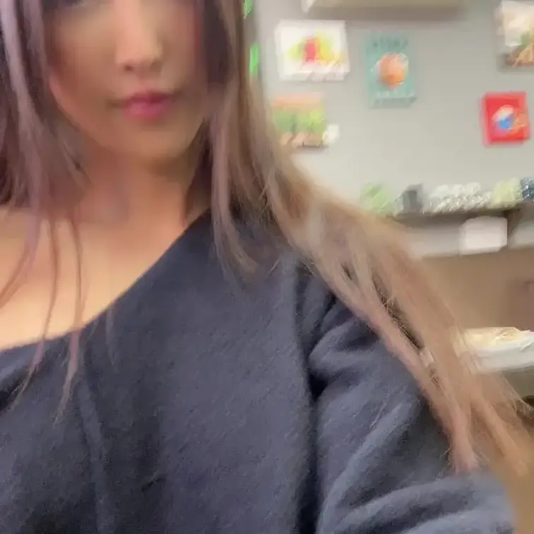 今日からハンガリーで撮影期間♡


👇すみれオススメの動画も見てね👇

①マッチョ黒人のデカマラにメロメロ💕2