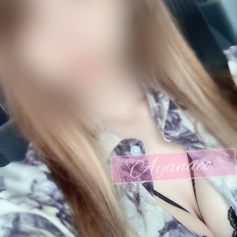 美容院行ってくるのだ〜\( *´꒳`*)/
どんななるかな〜❤️