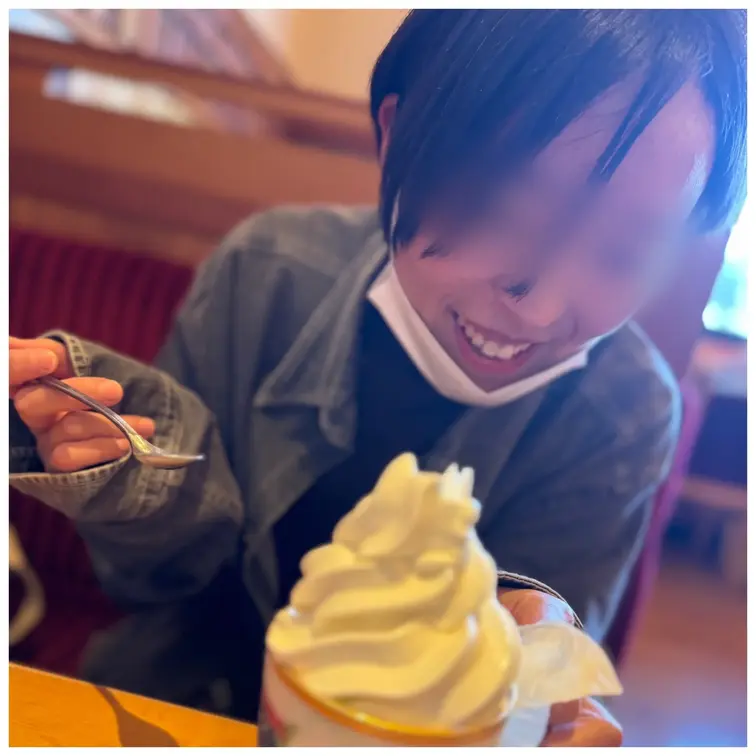 ごく普通の人妻がAV出演を決意するまで
喫茶店でのインタビューシーンを特別公開