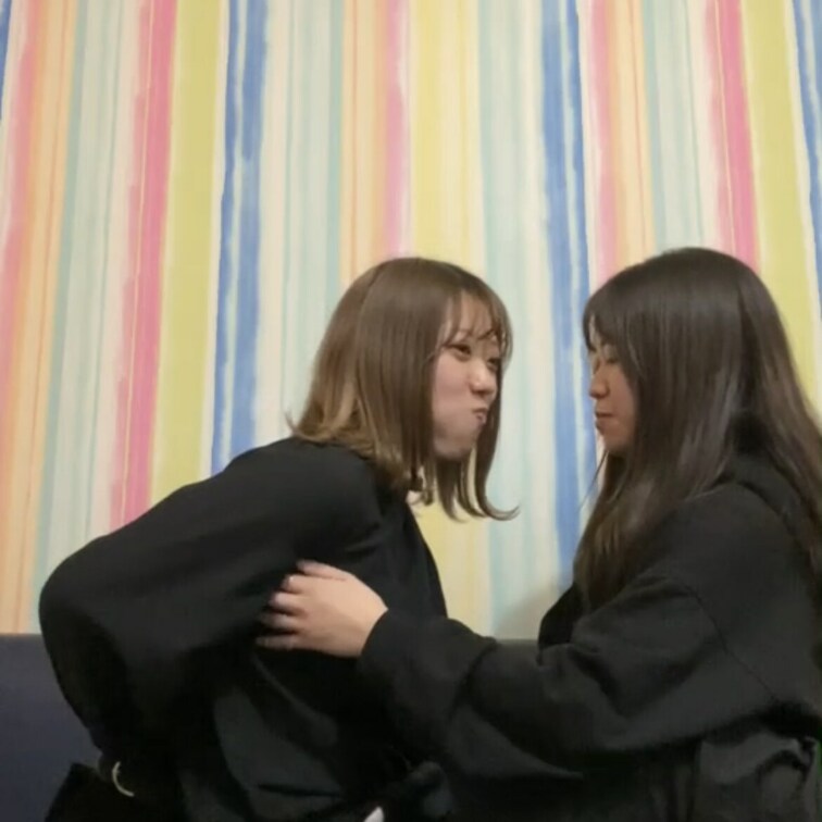 皆様いつもご購入ありがとうございます☺️
今回のくすぐり動画はこちらです👍

是非見てあげてくださいね(  ˆОˆ