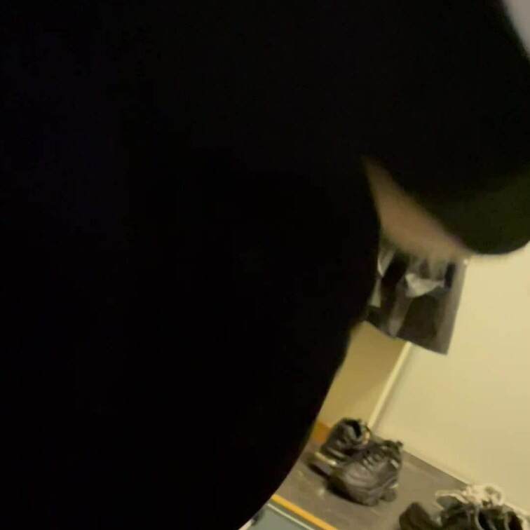 撮られるのを拒否してみましたw