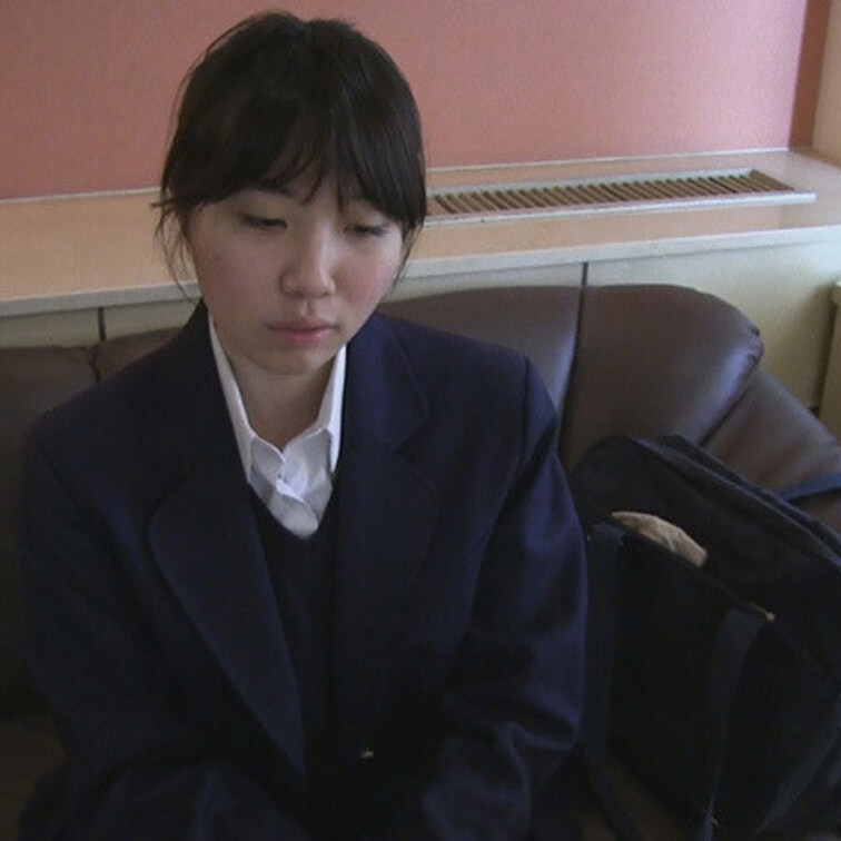 またまた本物！処女が綿のパンツに本気汁



本物志向のマニアのみなさん、こんにちは。
いま、本物と遭遇する流