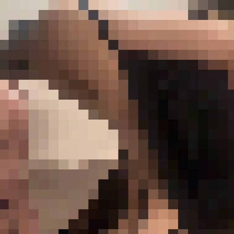 寝る前にこっそりえっちなビデオバレないように見ながら横たわって乳首と栗オナニーしちゃった//とろとろになった//

