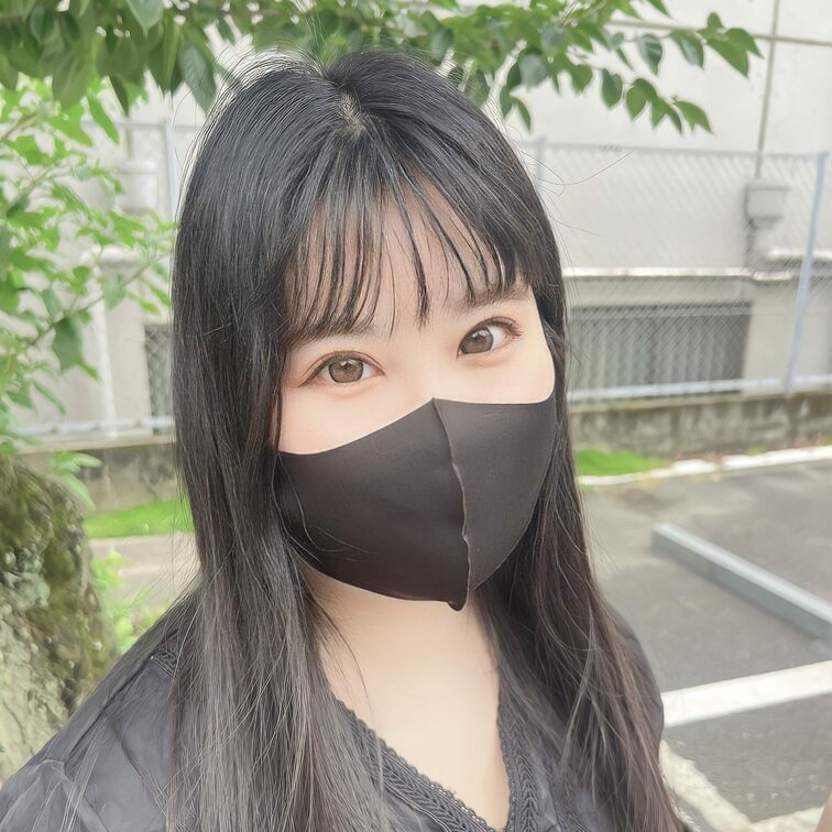 NO.26《SATOMI》カフェ定員

マシュマロボディ、笑顔よし、ムチムチボディのOL登場❤️

フェラが絶品