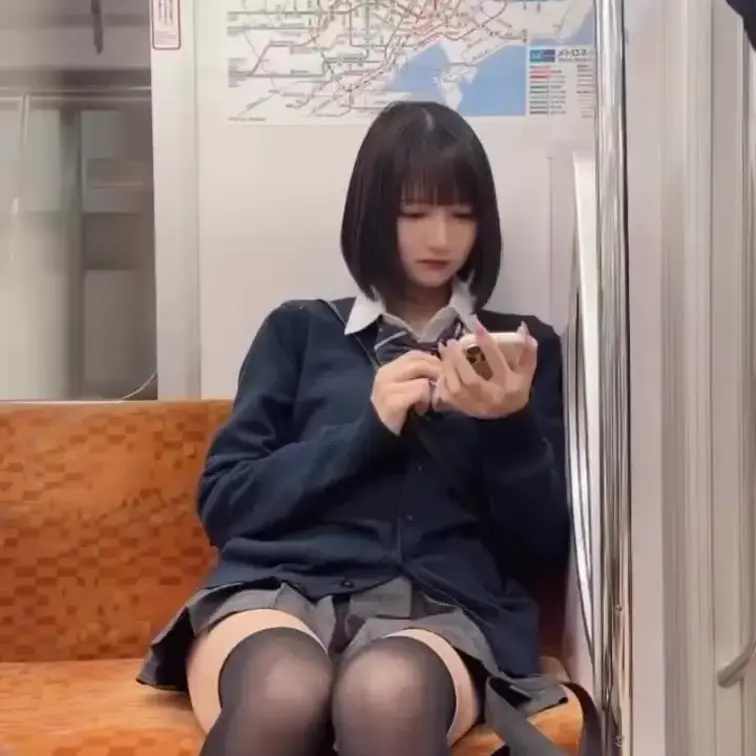ぱんつ見えそうw サンプル画像