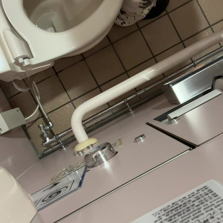 おトイレ〇撮