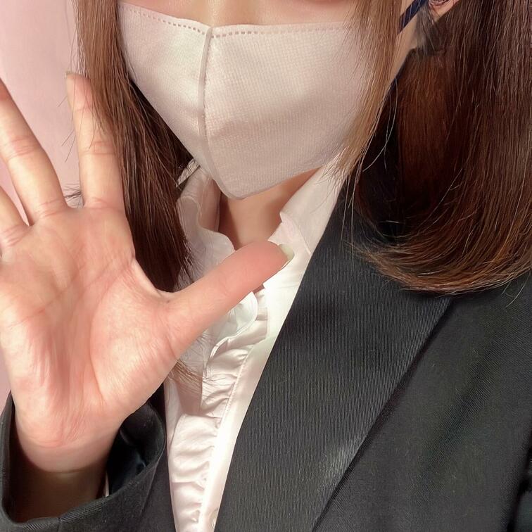 みんなは真面目なみゆと、エッチなみゆ
どっちが好きですか？