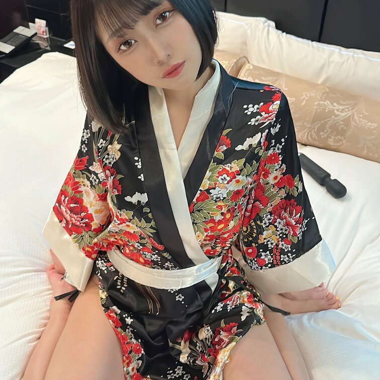 花魁コス写真📸

もっと見たい人はプラン加入へ！

今月もコス写真を毎日投稿頑張ります🔞🔥
