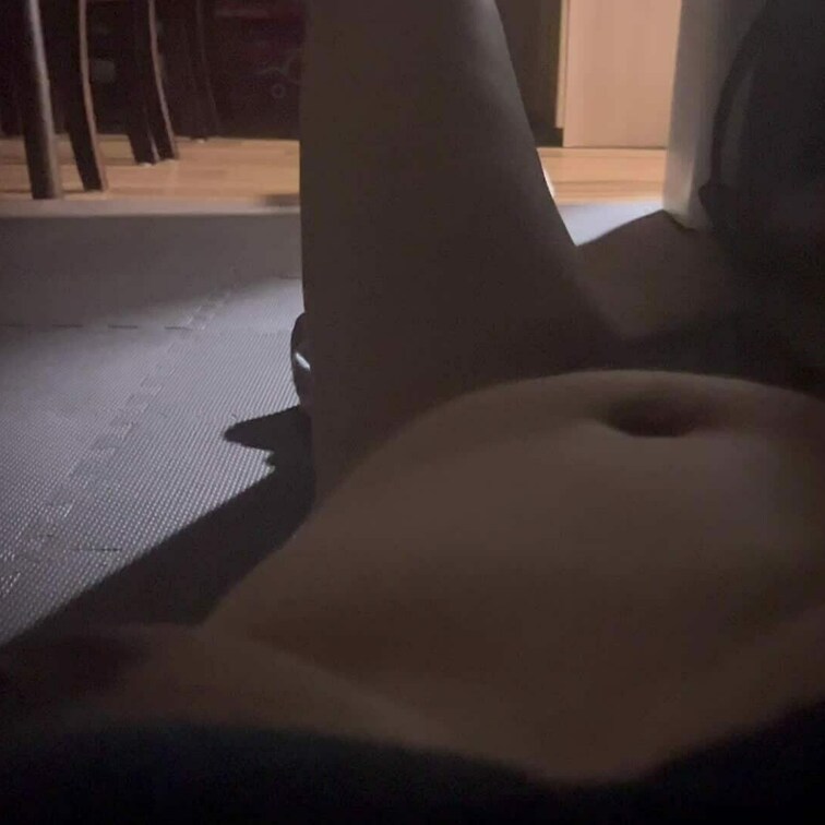 妻が指オナをしてます💕

イクまで😍