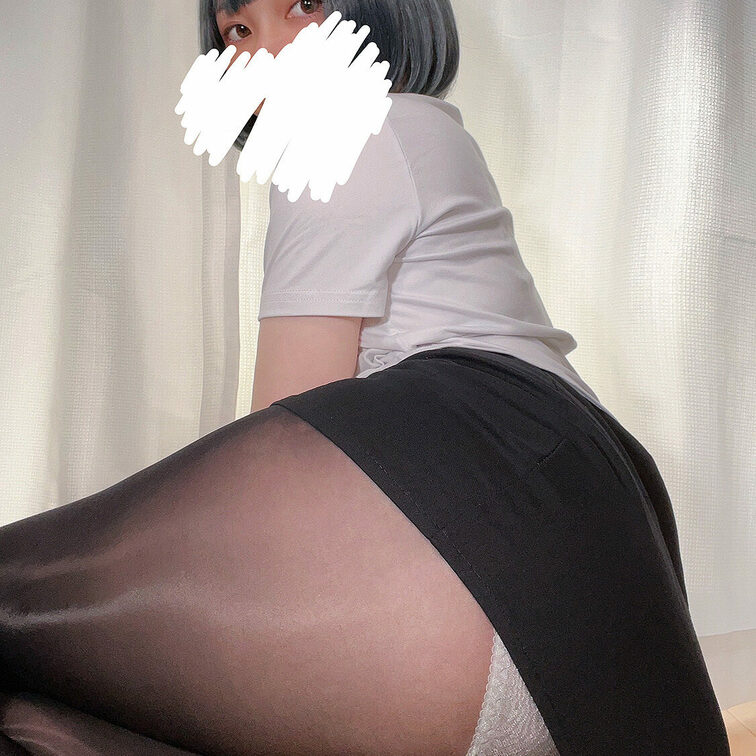 てかてかストッキングのお○○○さん♡