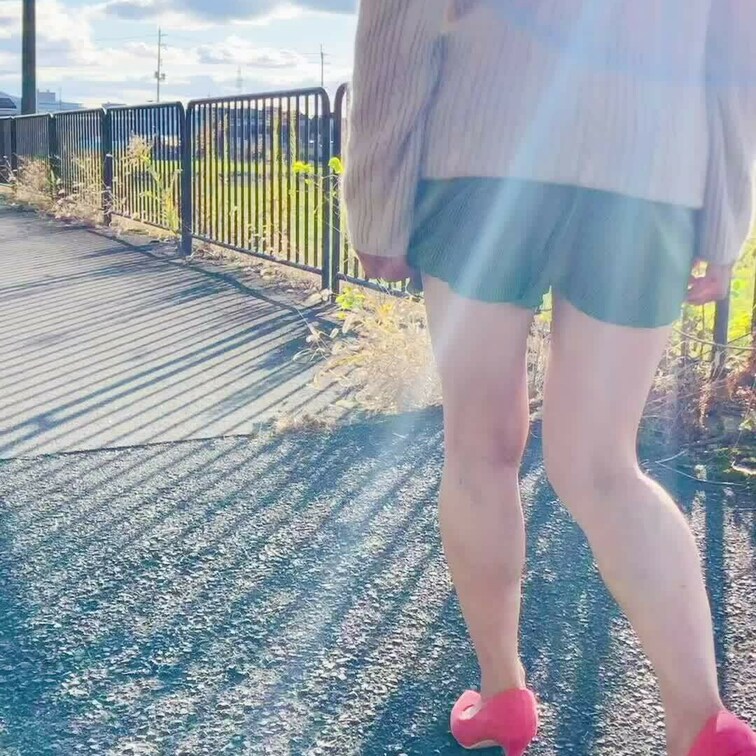 お尻散歩でお尻日光浴🍑その1♩