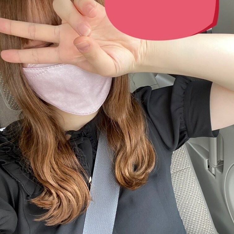 ゆうちゃん20歳
色白 茶髪 オシャレ女子
スタイルも胸も髪型もオシャレで最高です🤤💖