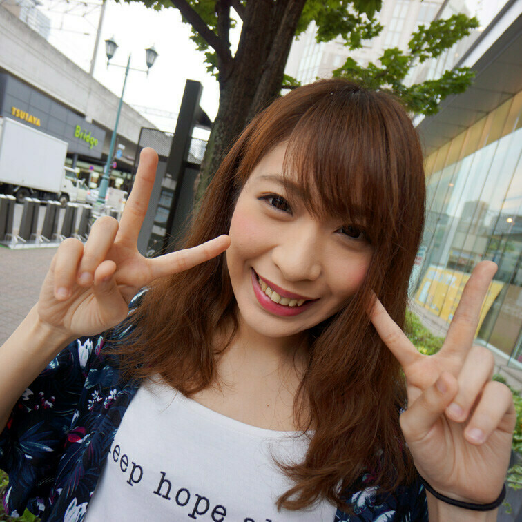 超絶スレンダーの美形ＧＡＬママが○○○を託児所に預けてＡＶ撮影に!!

「あ～ん…クリの皮が剥けて気持ちいい～♪」