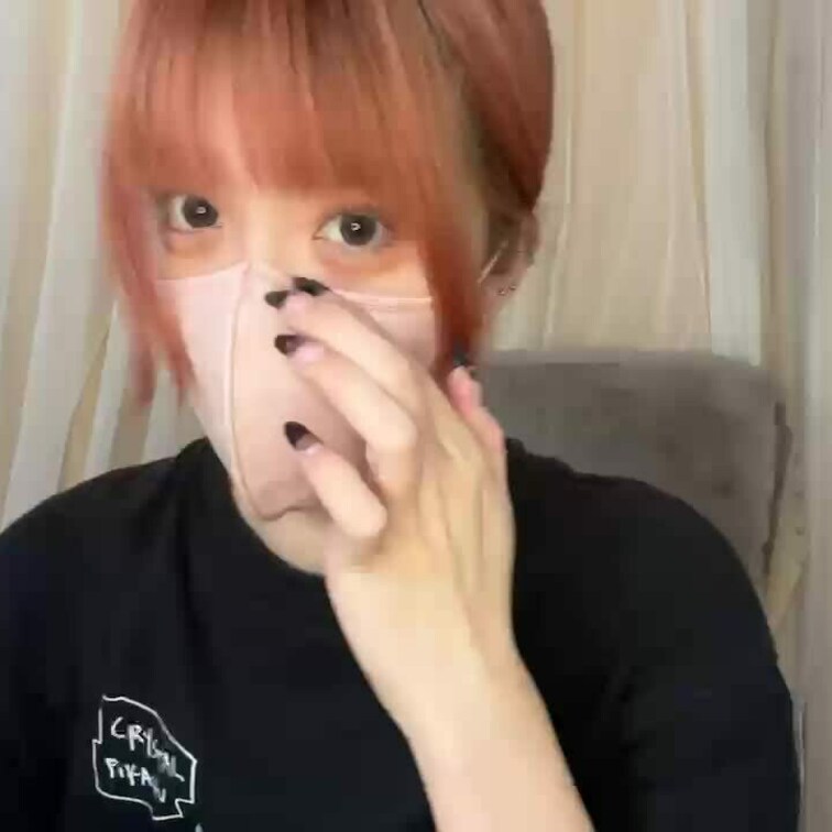 【みれい 20 歳】

みれいさんのライブ配信動画です
生配信 だと、1 回の有料配信を視聴すると、おおよそ平均 