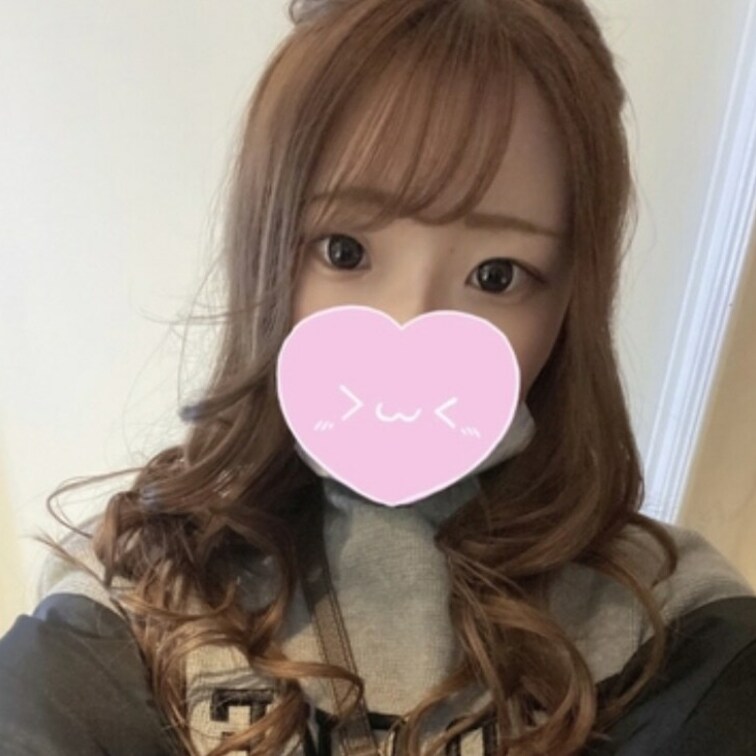 小動物系女子🐿💖
貧乳　色白　小柄　巻き髪
お洒落ちゃん　

小動物系お買い得プランあります👌