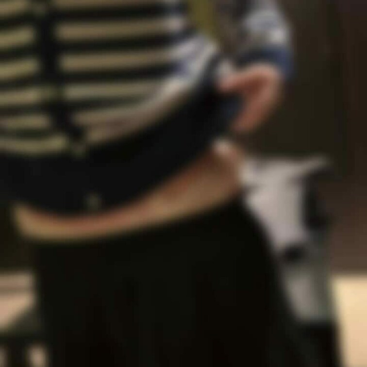 我慢できなくて、挿れちゃった♡
大きくて気持ちいい…♡