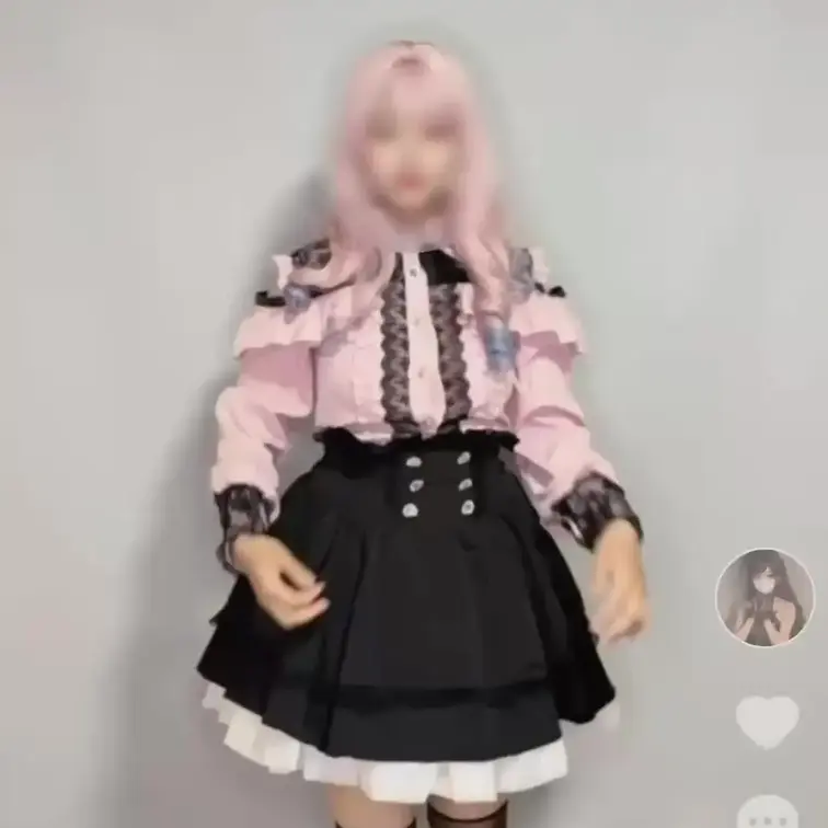 先行公開顔出し②