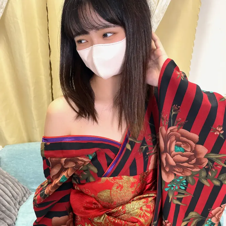 この恰好どうですか??
これで動画撮ろうかな笑
#素人 #女子大生 #個人撮影 #おっぱい #フェチ #オナニー