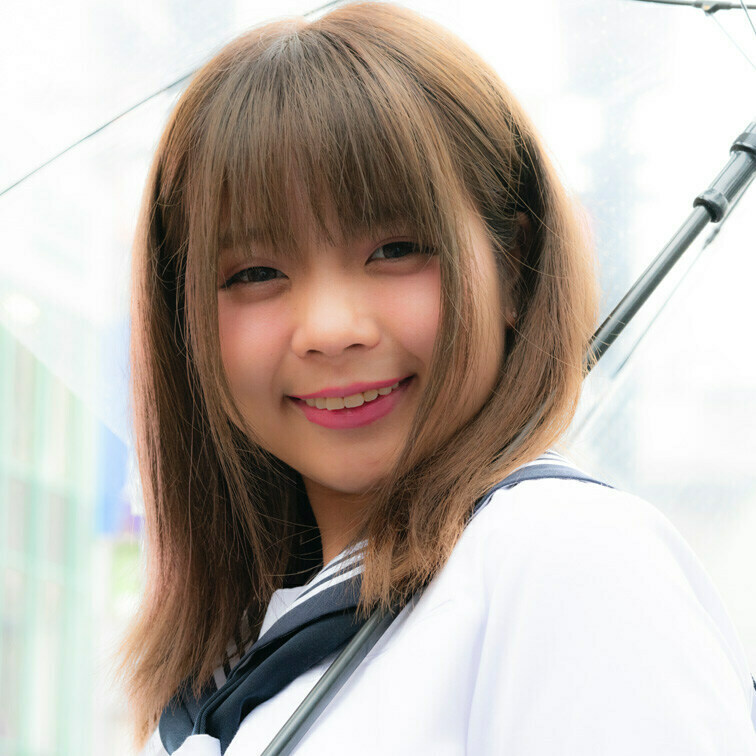 １９才！性欲ガマンならず…こぼれる卑猥汁たっぷりのマ○コに膣射!!

「若い１０代のお乳でパイズリ最高～♪」
お目