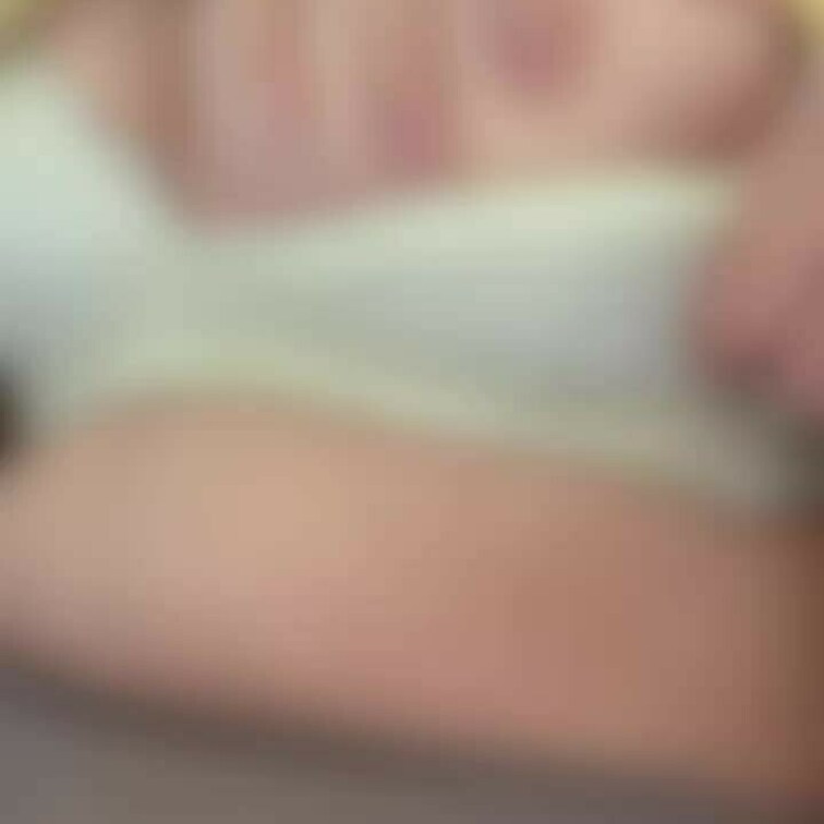 私のおっぱい、もみもみしてみたいですか？
いや、もみもみしてくれますよね？？やさしくもみもみしてください♡