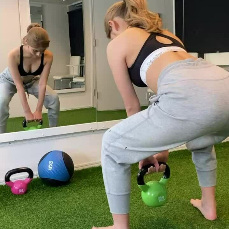 美女トレ🍑