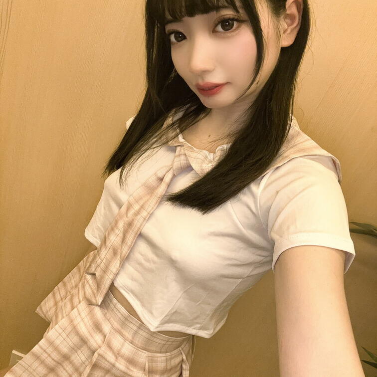 💓いいね💓押してくれた人にエッチな画像送りますね😉
よろしくお願いします💓

えちえちセーラー服着たよー😉
ワカ