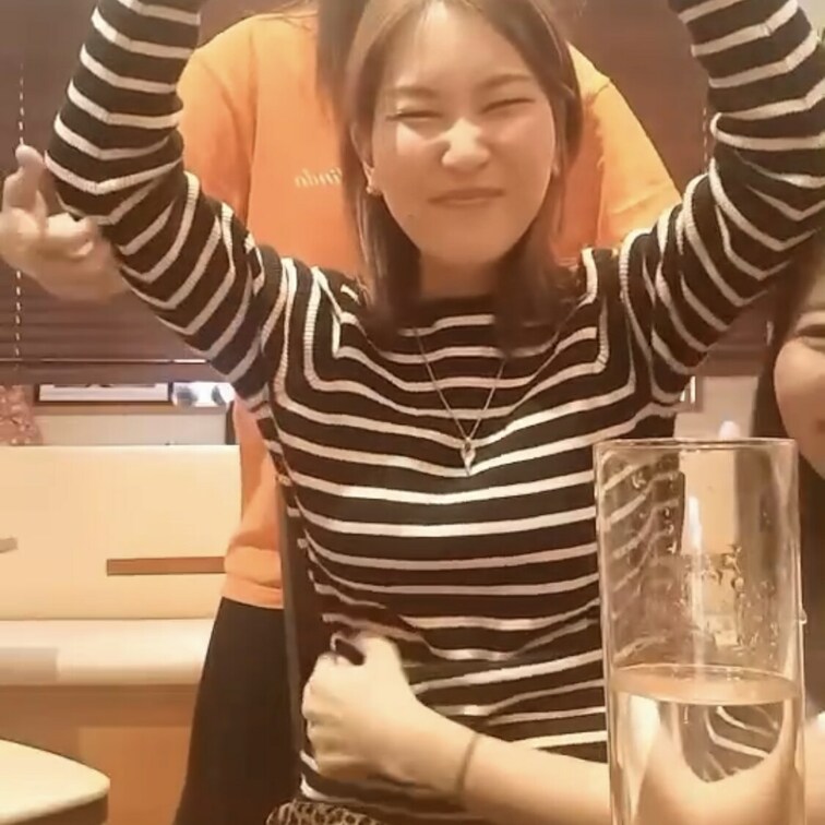 皆様いつもご購入ありがとうございます☺️
今回のくすぐり動画はこちらです👍

是非見てあげてくださいね(  ˆОˆ