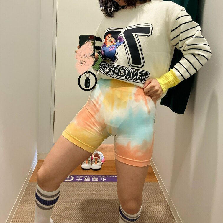 もこもこしたパンティだとこうなっちゃうんですよねぇ🤔（わざと）