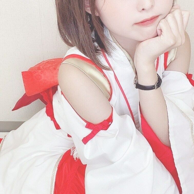 月変わったね…!!
チャイナの自撮り早く撮らなきゃ💕