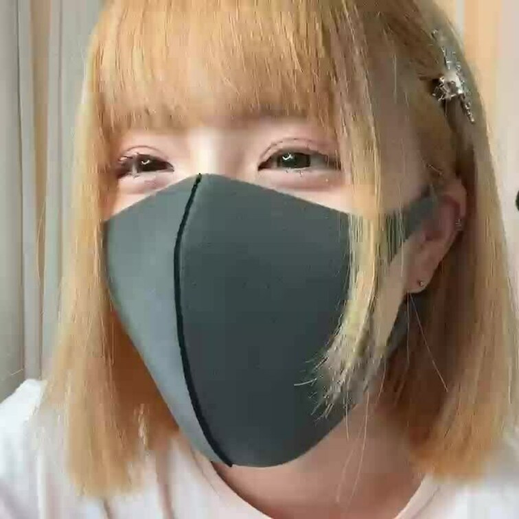 【みれい 20 歳】

みれいさんのライブ配信動画です
生配信 だと、1 回の有料配信を視聴すると、おおよそ平均 