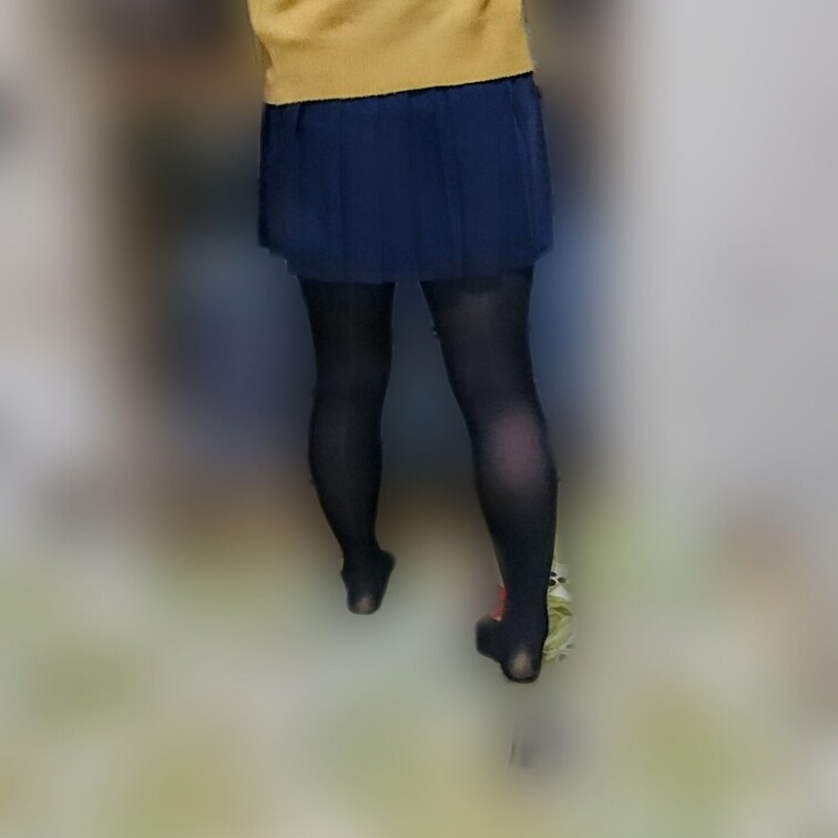 プリーツスカート逆さ