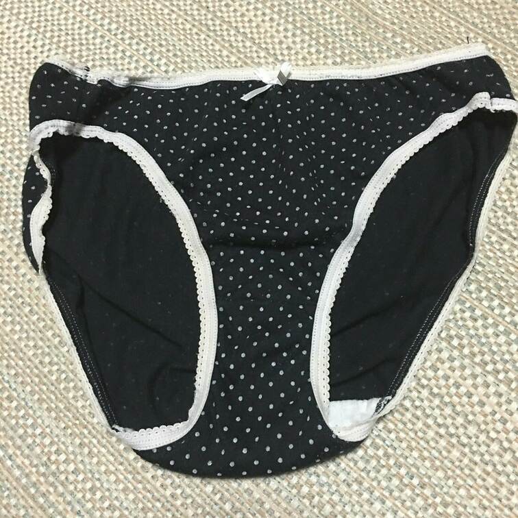 今日のりなのパンツです🥰
たまには着画アップしないとみんな去っていっちゃう😰😰😰😰
