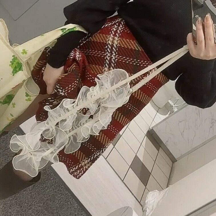 デパートノーパンでうろうろしました🤭