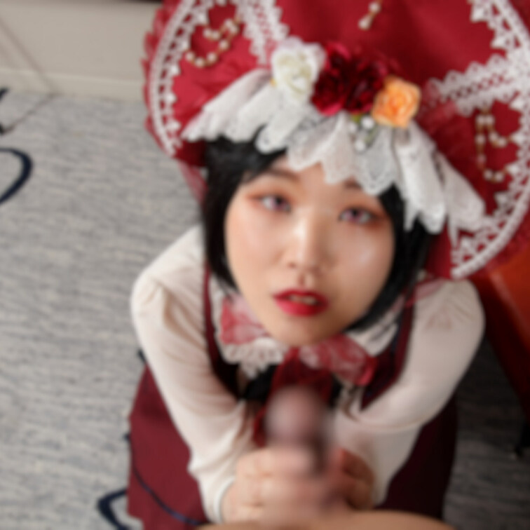 #028_めるちゃん「コスプレ衣装で変態ポーズ(*‘ω‘ *)」

写真集160枚です。本編はこちら↓
https