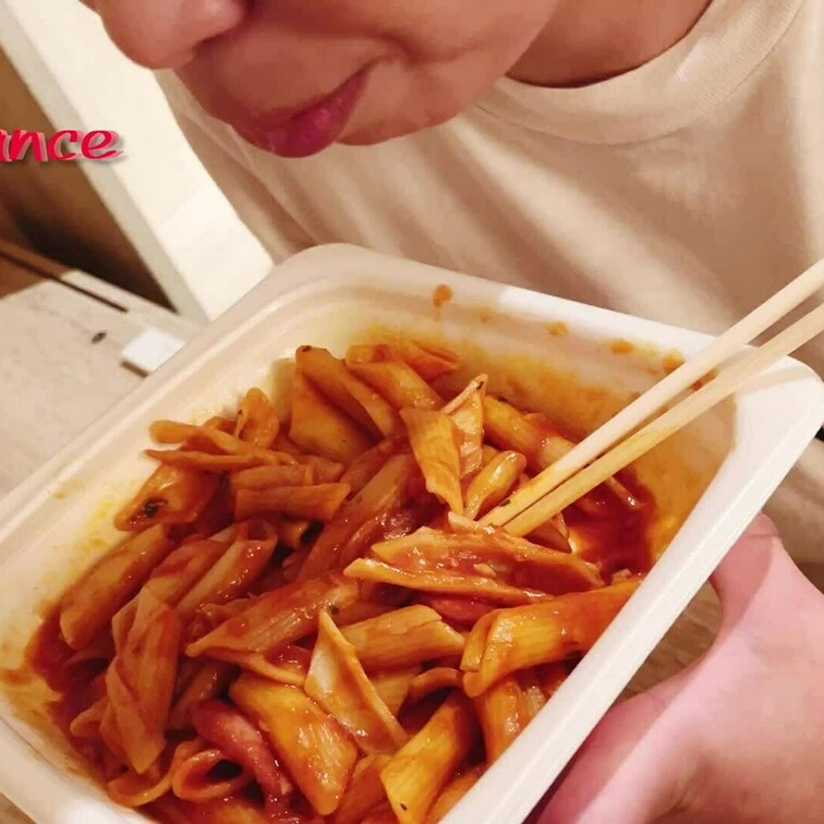 唾液パスタ🍝長編編集ver
完食までの道のり

味:★
つらさ:★★★
興奮:★★