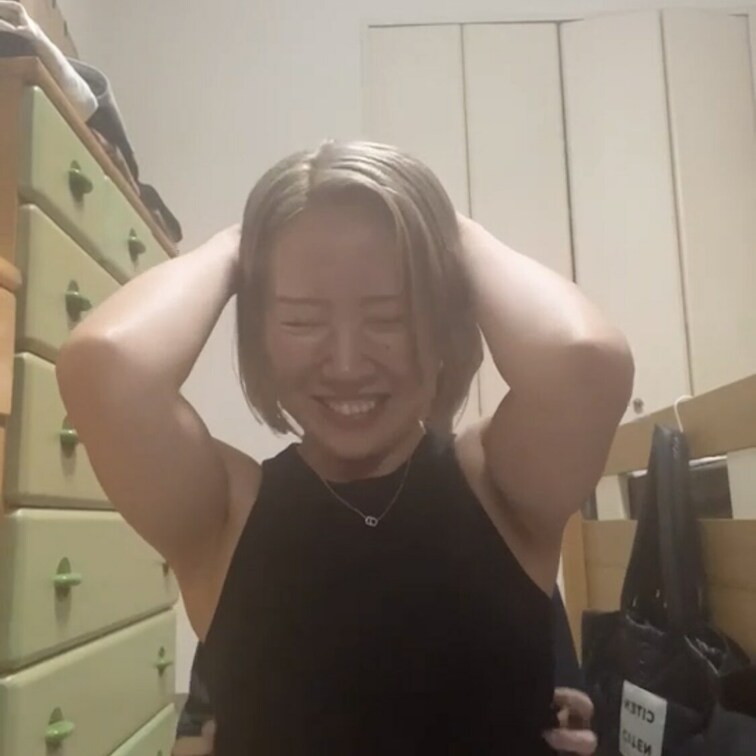 皆様いつもご購入ありがとうございます☺️
今回のくすぐり動画はこちらです👍

是非見てあげてくださいね(  ˆОˆ