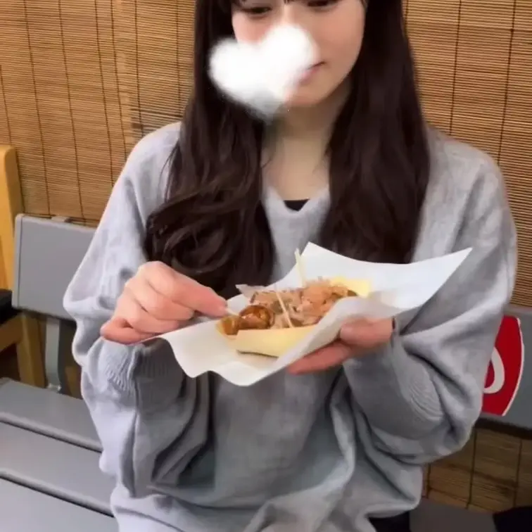 右上のいいねを押してから見てくださいね🐰🎀
 
愛情込めてふーふーしました🫶🏻😉
一口どうぞ💕