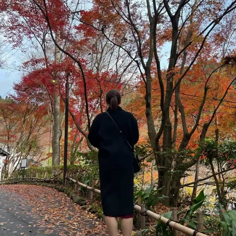 ここの脱衣所って覗けるんですよ
って教えてくれたワニさん
ありがとうございました

混浴の後はスカートを履かずに