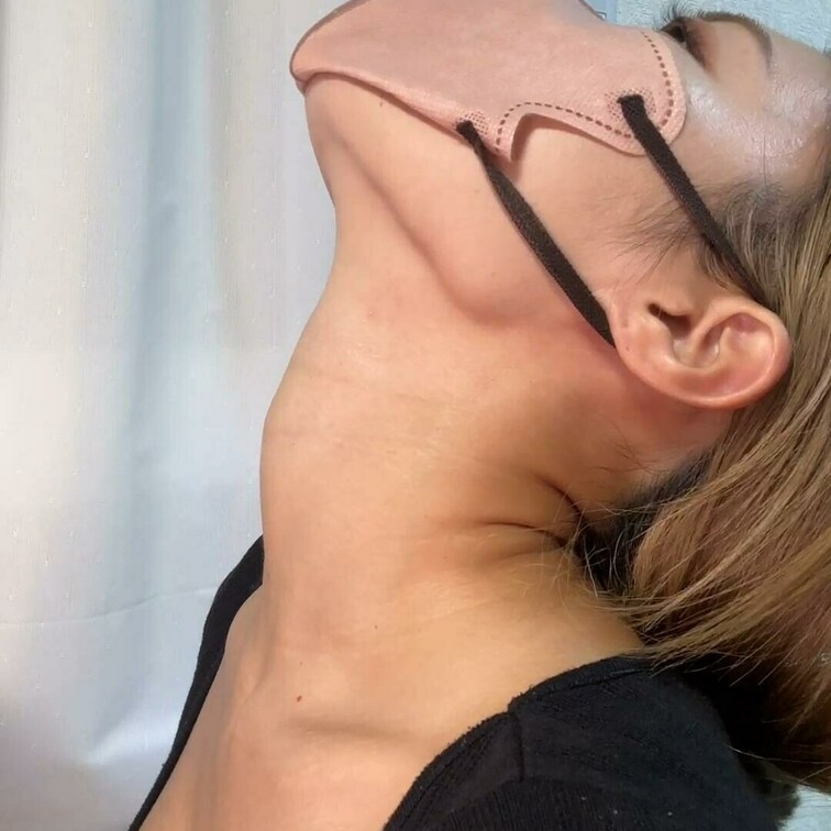 サクッと首見たいんだよな〜

見せてくれないかな〜

そんなあなたに！！

首を見ないとソワソワしちゃう
