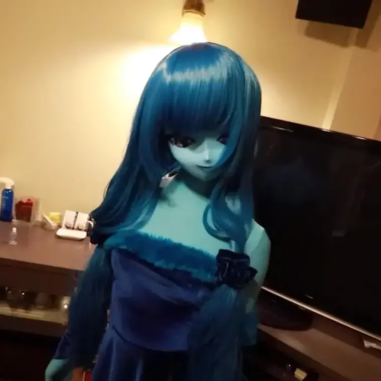 青肌に手コキされる