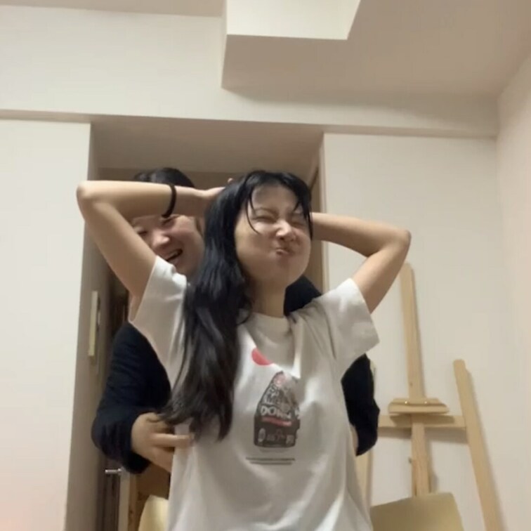 皆様いつもご購入ありがとうございます☺️
今回のくすぐり動画はこちらです👍

是非見てあげてくださいね(  ˆОˆ